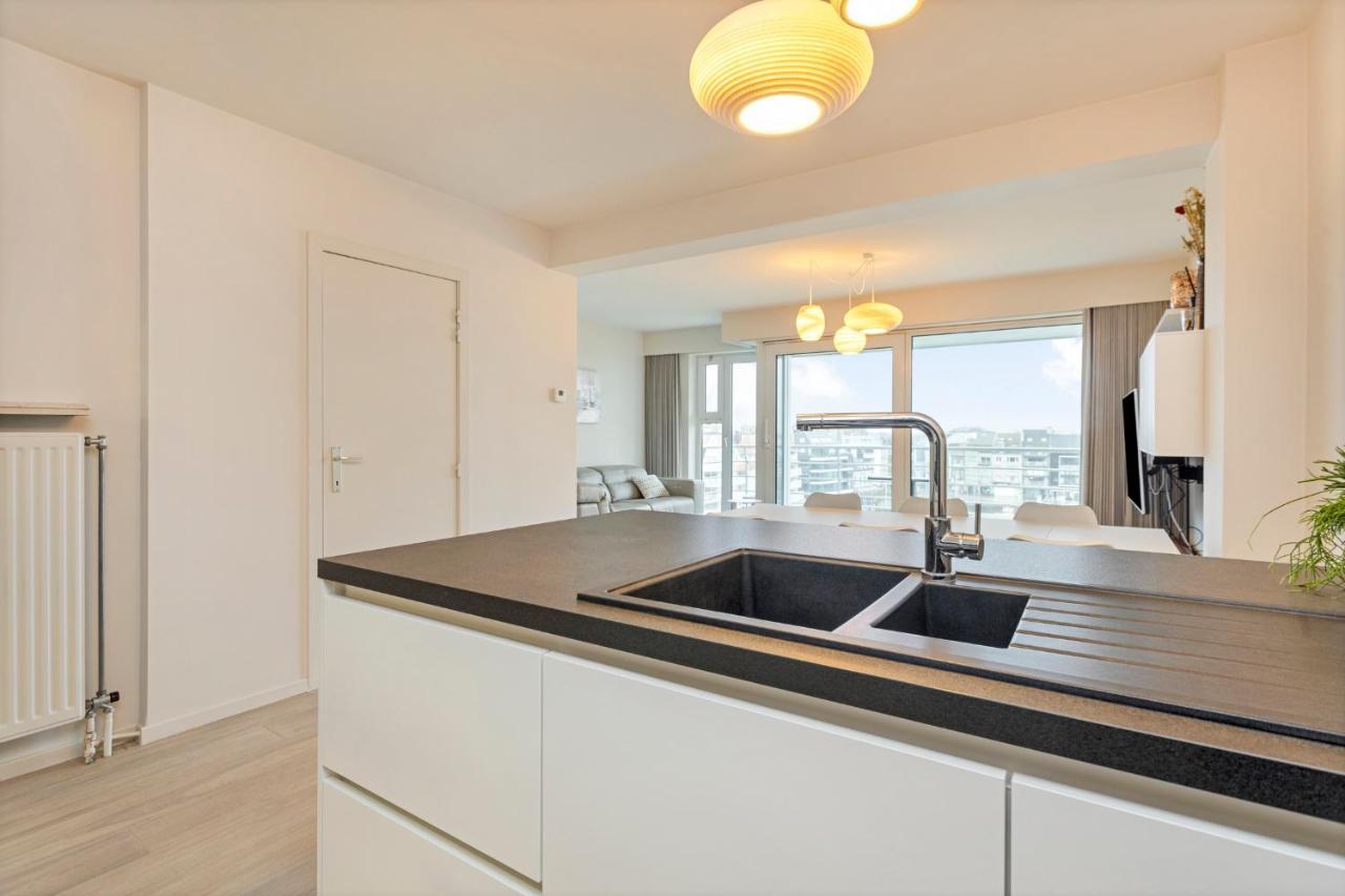 Ruim Appartement Aan De Jachthaven Blankenberge Buitenkant foto