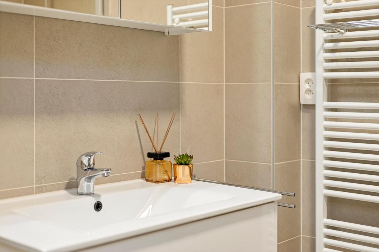 Ruim Appartement Aan De Jachthaven Blankenberge Buitenkant foto