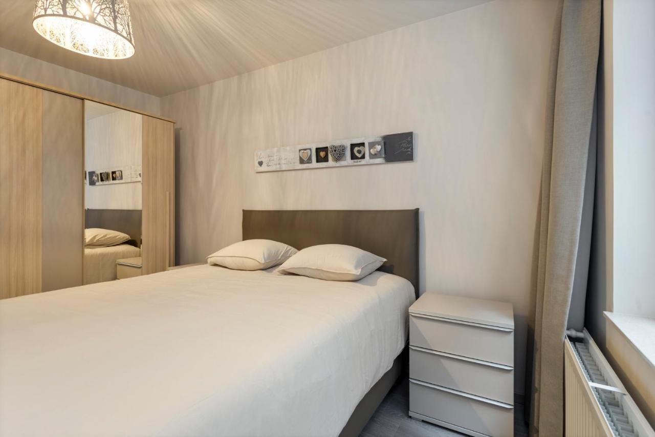 Ruim Appartement Aan De Jachthaven Blankenberge Buitenkant foto